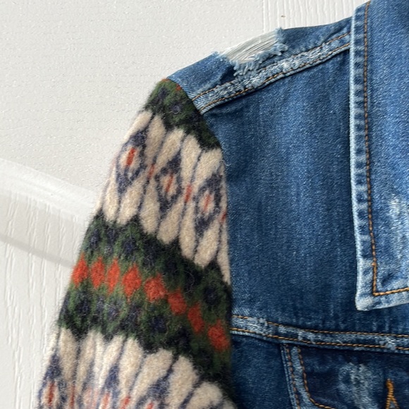 EUC Free People blue denim jacket with knitted Cyprus sleeves - Picture 6 of 14